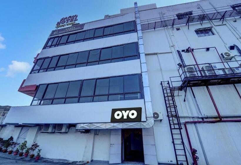 Collection O Saria Hotel & Banquet Hall