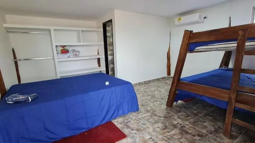 هتل Auritachon Hostal