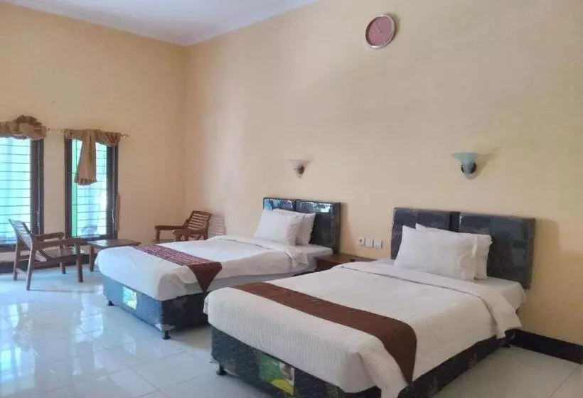 ホテル Capital O 93391 Golden Manggis