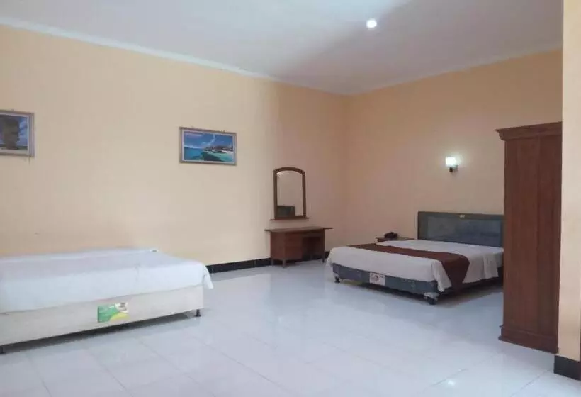 ホテル Capital O 93391 Golden Manggis