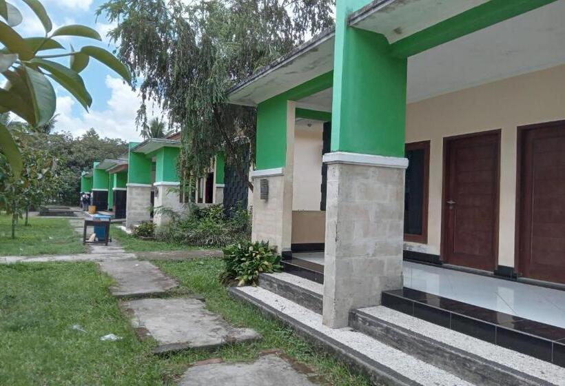 Szálloda Capital O 93391 Golden Manggis