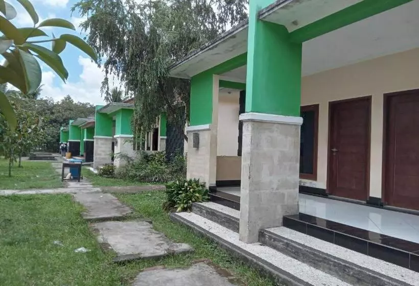 ホテル Capital O 93391 Golden Manggis