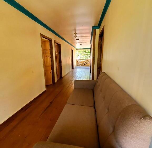 هتل Caribbean Inn