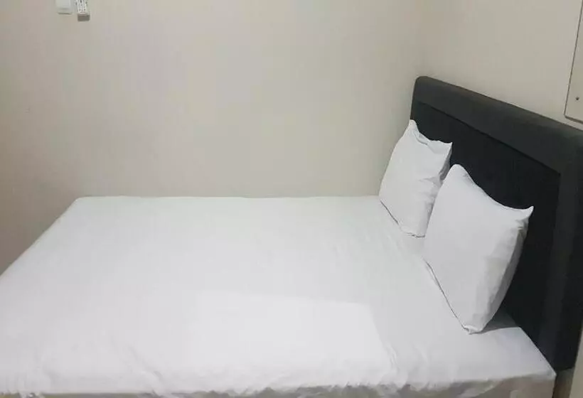 Hotel Oyo 93360 Wisma Subur