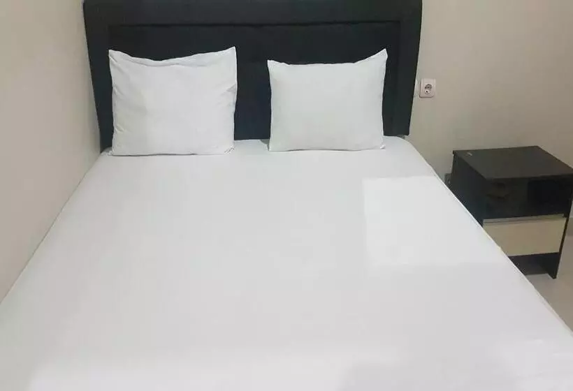 Hotel Oyo 93360 Wisma Subur