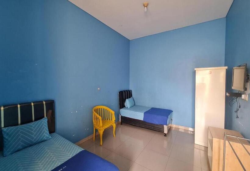 Szálloda Oyo 93360 Wisma Subur