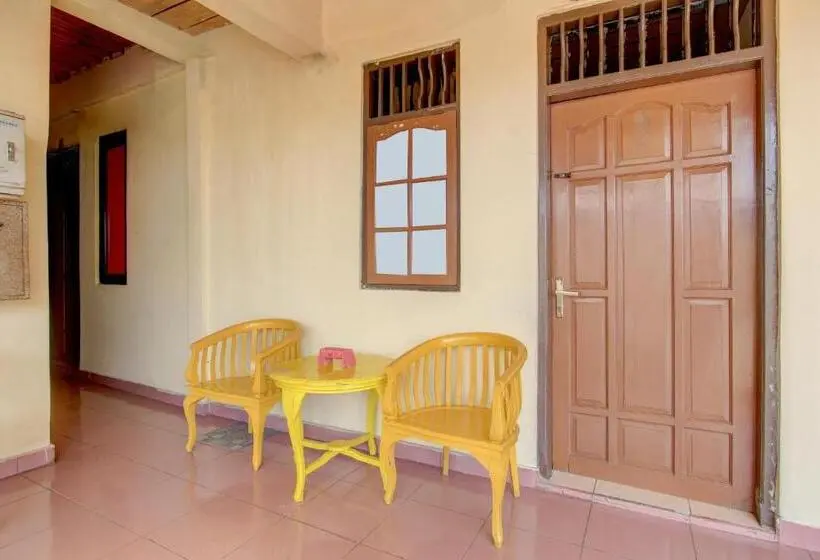 Hotel Oyo 93360 Wisma Subur