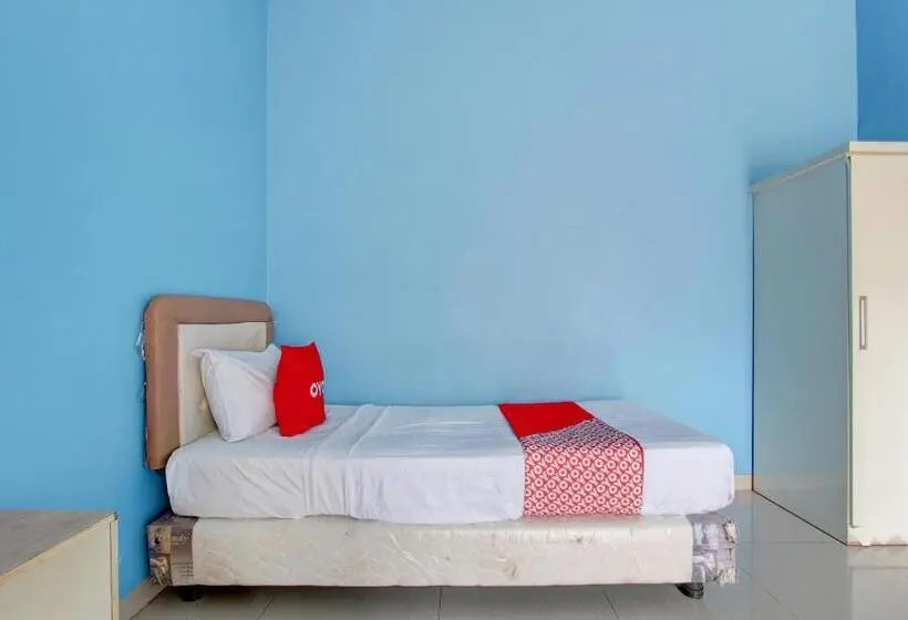 Hotel Oyo 93360 Wisma Subur