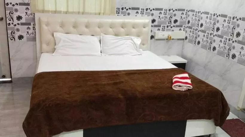 هتل Oyo Flagship Vimal Paradise