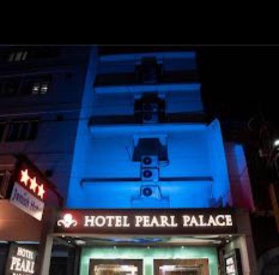 Hotel Pearl Palace Rajkot