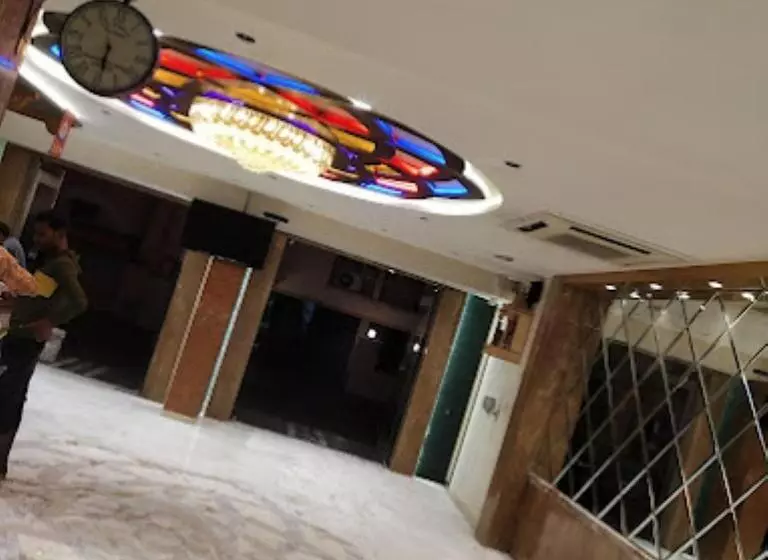 هتل Pearl Palace Rajkot