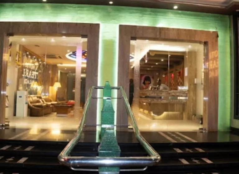 هتل Pearl Palace Rajkot