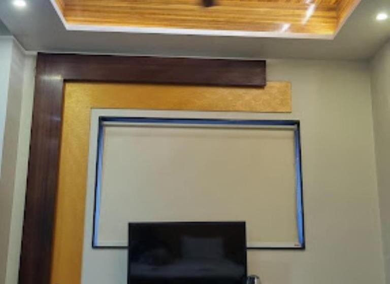 Hotel Pearl Palace Rajkot