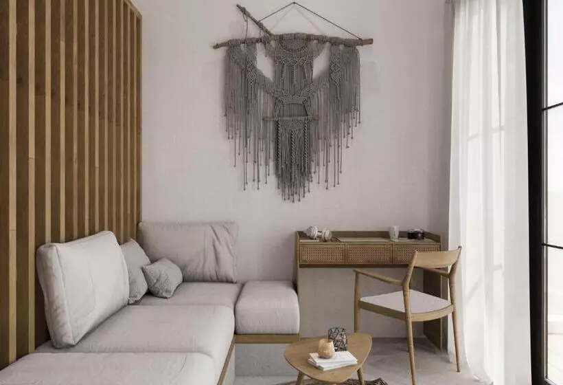 ホテル Sarang Apartments By Evdekimi Ubud