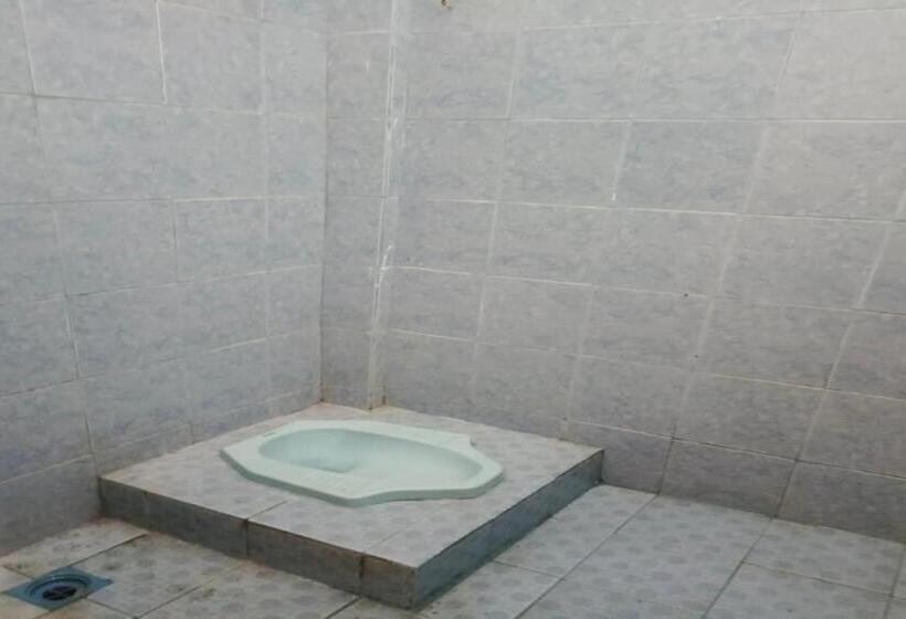 호텔 Spot On 93375 Elang Homestay