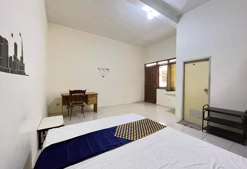 Hotel Spot On 93398 Sudimoro Guest House