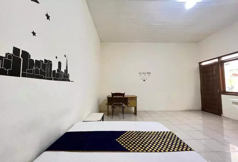 Hotel Spot On 93398 Sudimoro Guest House