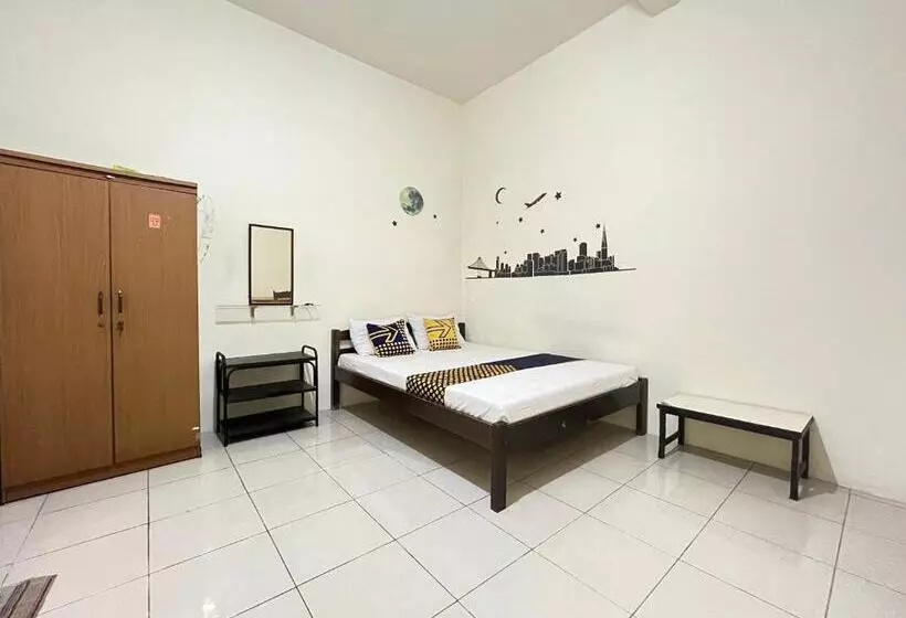 Hotel Spot On 93398 Sudimoro Guest House