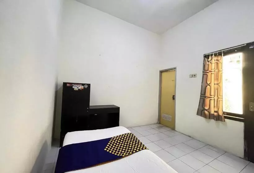 Hotel Spot On 93398 Sudimoro Guest House