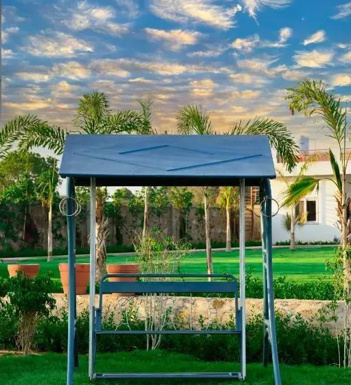 ホテル The Peace  A 2bhk Luxury Private Pool Villa