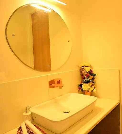 ホテル The Peace  A 2bhk Luxury Private Pool Villa