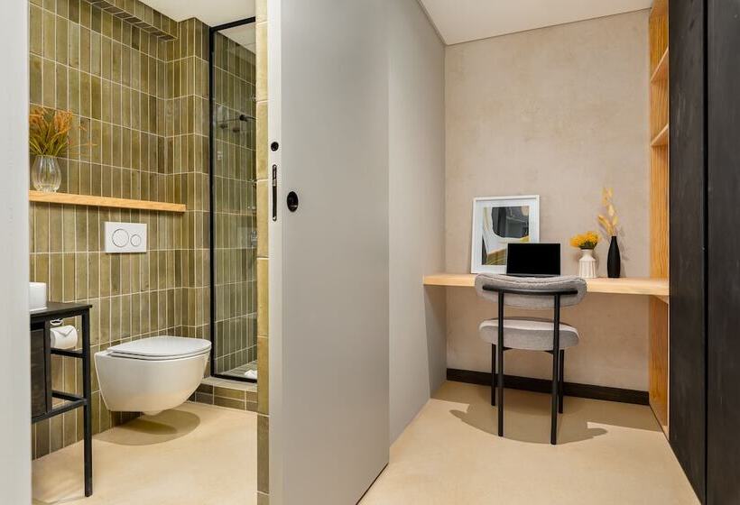 Neighbourgood 84 Harrington