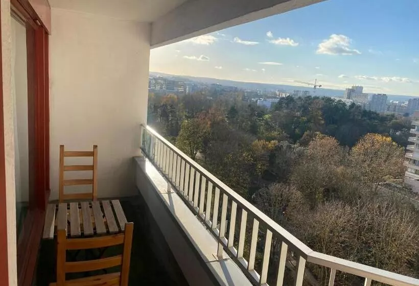 ペンション Chambre à Côté Du Stade Arena La Défense Paris