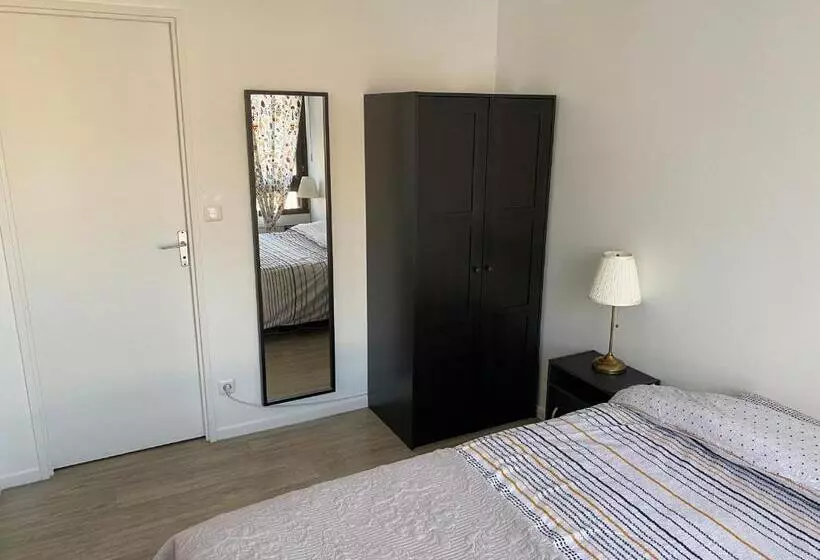 ペンション Chambre à Côté Du Stade Arena La Défense Paris