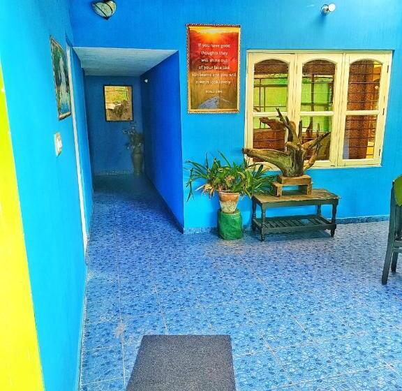 Пансион Corner Retreat