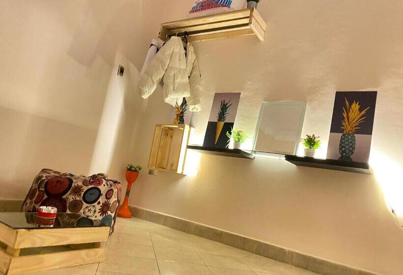پانسیون Cozy House
