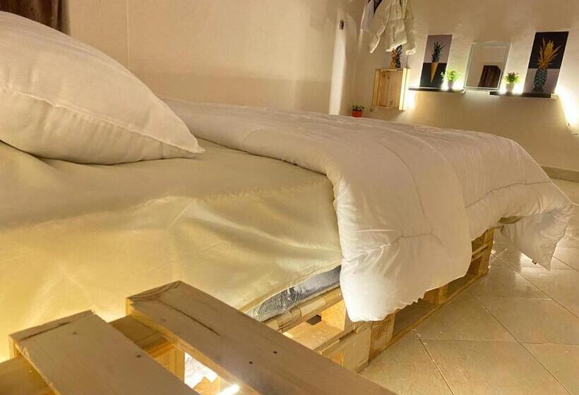 پانسیون Cozy House