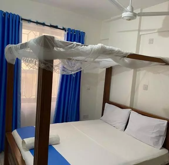 تختخواب و صبحانه Bantu Homes