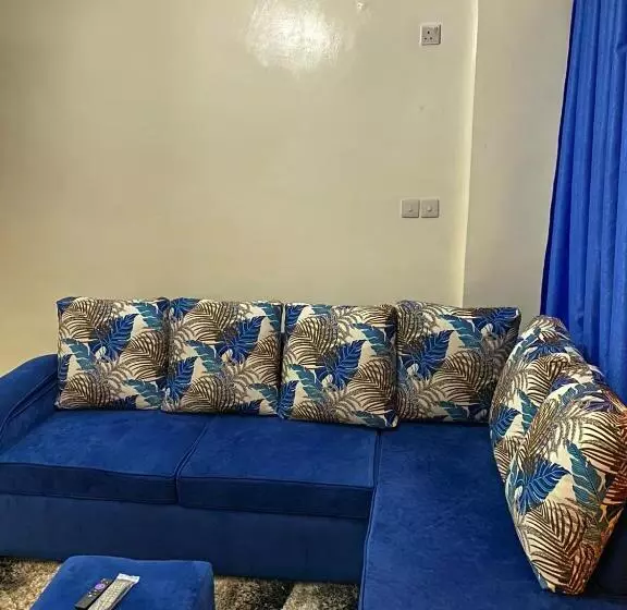تختخواب و صبحانه Bantu Homes