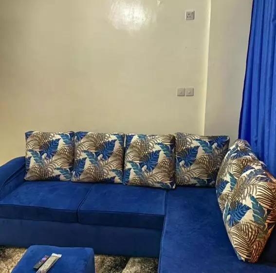 تختخواب و صبحانه Bantu Homes