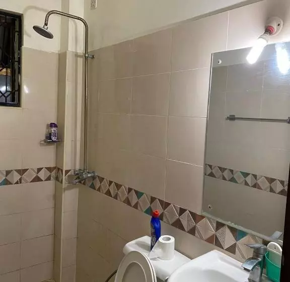 تختخواب و صبحانه Bantu Homes