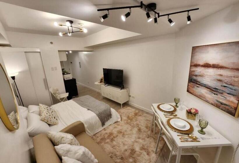 Bed and Breakfast Big Balcony   Relaxing Condo In San Fernando