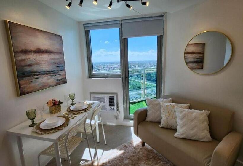 Bed and Breakfast Big Balcony   Relaxing Condo In San Fernando