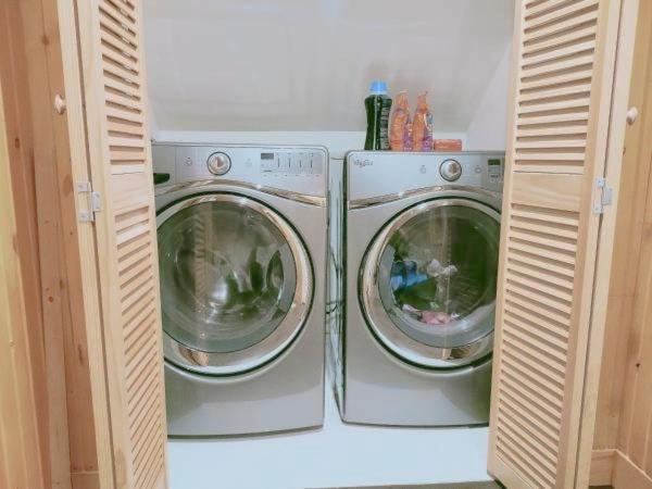 Bed and Breakfast Happy Room In Richmond, Close To Airport