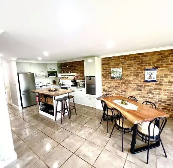 Aamiaismajoitus (B&B) Three Palms