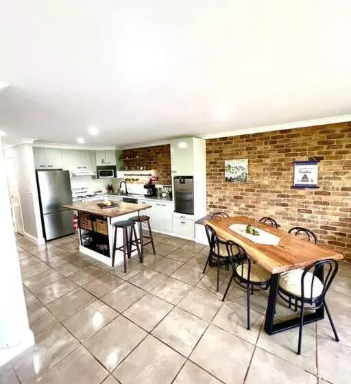 Aamiaismajoitus (B&B) Three Palms