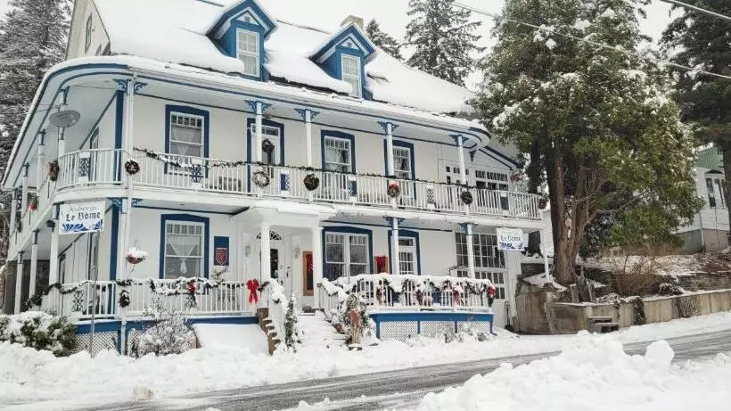 ホテル Auberge Le Bome