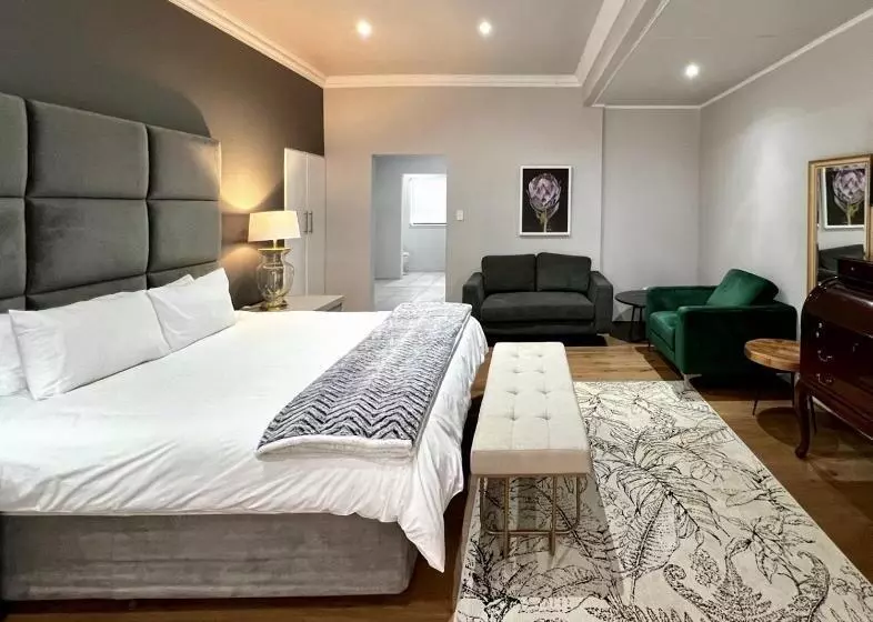 ホテル Ferns Country Lodge