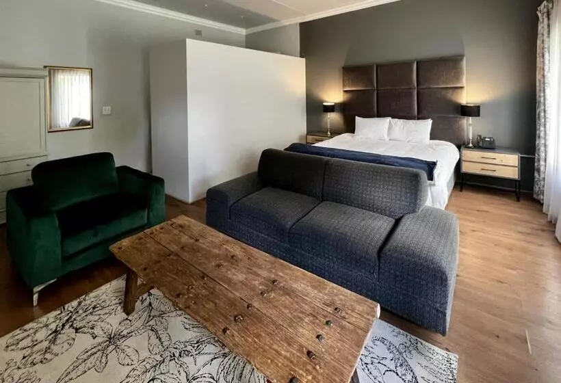 ホテル Ferns Country Lodge