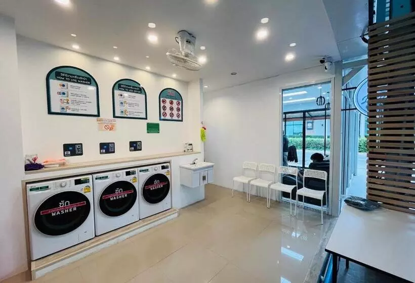 ホテル Jhen House