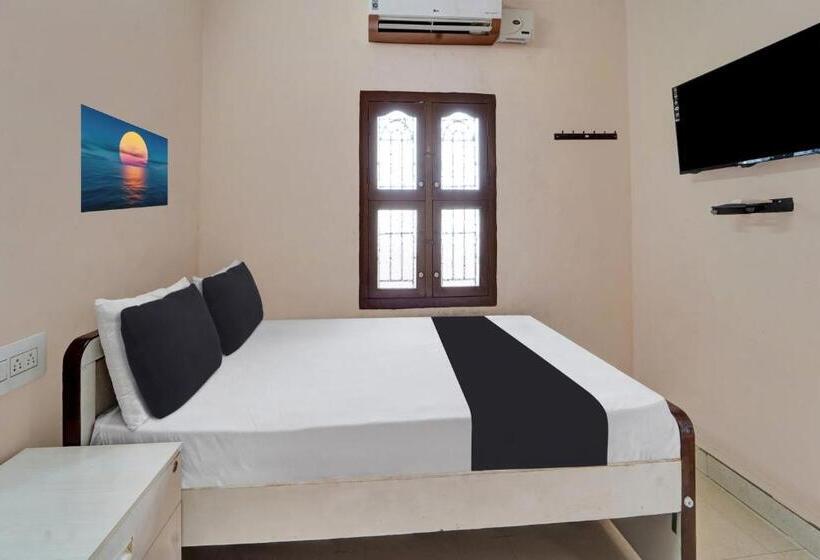 Hotel Oyo Flagship Sk Lodge