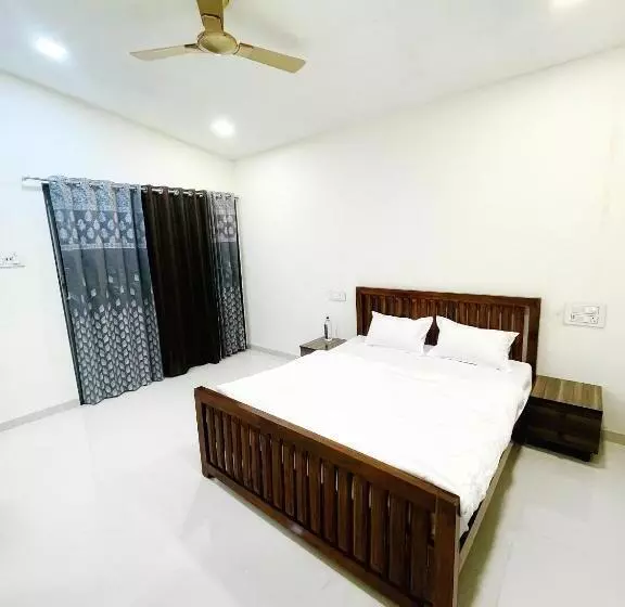 ホテル Sahyadri Agro Farm & Resto