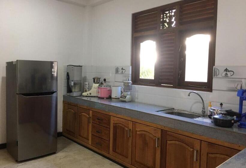 호텔 Senu Villa Ahangama