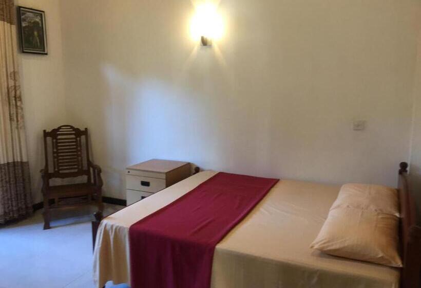 호텔 Senu Villa Ahangama