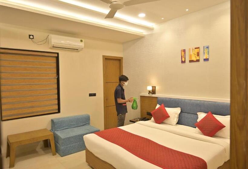 בית מלון כפרי Seven B