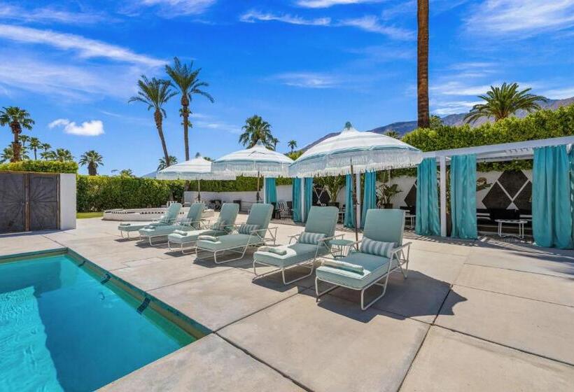 Otel The Honeymoon Suite King Of Rock N Roll